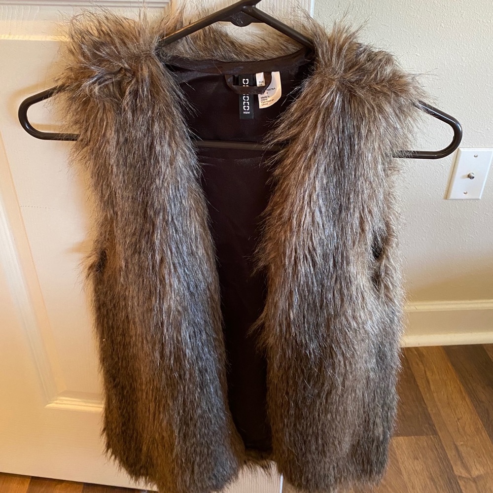 H&M fur vest